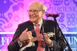 Tỷ phú Warren Buffett, nhà đầu tư huyền thoại và là Giám đốc điều hành của Berkshire Hathaway. Ảnh: Getty.