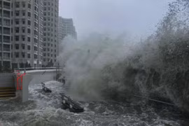 Ragasa là cơn bão cấp 10 thứ hai đổ bộ vào Hong Kong, Trung Quốc trong năm nay. Ảnh: SCMP.