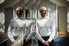 Lars Fruergaard Jørgensen được cho là người dễ được giao trọng trách, và luôn thực hiện trọng trách của mình (Ảnh: FT)