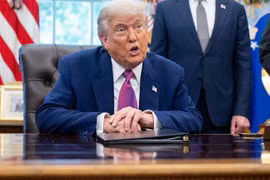 Tổng thống Mỹ Donald Trump phát biểu tại Phòng Bầu dục của Nhà Trắng ở Washington, DC, vào ngày 10/6. Ảnh: AFP.