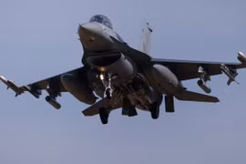 Ukraine xác nhận đã mất chiếc F-15 thứ ba. Ảnh: Getty.