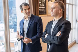 Người sáng lập Mekong Capital Chris Feud (trái) và đối tác Chad Ovel (Ảnh: Mekong Capital)