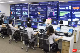 Trung tâm IOC Bình Phước được trang bị hệ thống máy móc, đi kèm với các ứng dụng hiện đại, phát triển kho tích hợp dữ liệu dùng chung trong tất cả lĩnh vực...