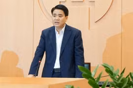 Chủ tịch UBND TP.Hà Nội Nguyễn Đức Chung vừa bị Thủ tướng ký quyết định tạm đình chỉ công tác.
