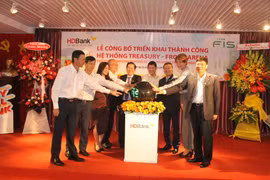 Lễ ra mắt hệ thống Treasury – FIS Front Arena.