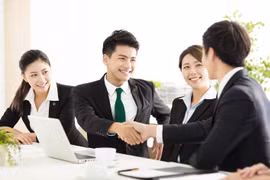 OCB tiếp tục triển khai chương trình ưu đãi 1%/ năm lãi suất cho vay và 10% phí dịch vụ cho các khách hàng SME