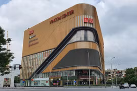 Vincom Retail lãi ròng gần 1.200 tỉ đồng 9 tháng đầu năm 2021