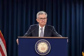 Fed kiên trì chính sách nới lỏng tiền tệ