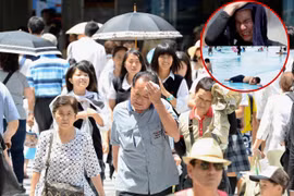Nhật Bản gồng mình trong đợt nắng nóng cực đoan(Ảnh: Japan Times)
