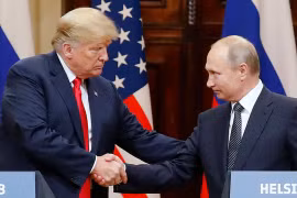 Thái độ hòa hoãn với Nga và ông Putin của tổng thống Trump khiến nhiều người ở Mỹ tức giận