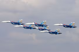 Phi đội Su-27 Tráng sĩ Nga nổi tiếng