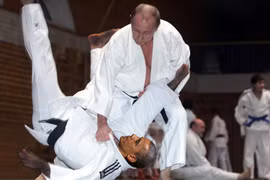 Cao thủ Putin đã thượng đài là quật ngã đối thủ
