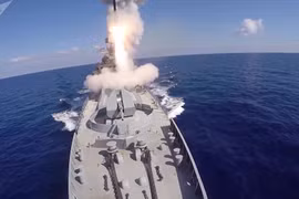 Phóng tên lửa hành trình Kalibr từ trên biển