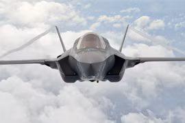 Các chiến đấu cơ tàng hình như F-35, F-22 của Mỹ không an toàn trước sát thủ của Nga