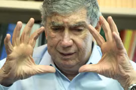Luis Posada.