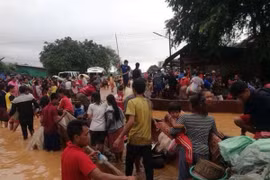 Nạn nhân tại Sanamxay.