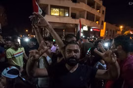 Người dân Aleppo chuẩn bị ăn mừng Giáng sinh.