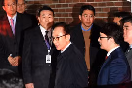 Ông Lee Myung Bak.