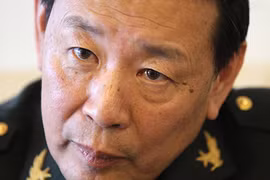 Trung tướng về hưu La Viên.