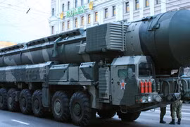 Tên lửa Sarmat RS-28.