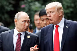 Ông Putin và Donald Trump.