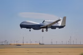 UAV Triton.