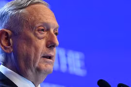 Ông James Mattis.