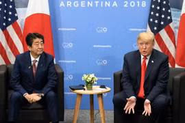 Thủ tướng Nhật Bản Shinzo Abe và tổng thống Hoa Kỳ Donald Trump.