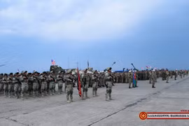 Quân NATO tại biên giới Nga.