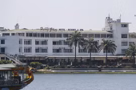 Khách sạn Hương Giang - thuộc sở hữu của CTCP Du lịch Hương Giang - có vị trí đắc địa bậc nhất tại Huế (Ảnh: Internet)