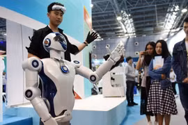 Hiện nay có một mạng lưới kiều bào trẻ gồm các chuyên gia, trí thức đang cộng tác thường xuyên với các sở ngành. Ảnh minh hoạ.