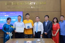 "Tìm hiểu Mỹ thuật Việt Nam" trực tuyến truyền cảm hứng sáng tạo cho học sinh