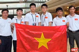 Bốn học sinh Việt Nam dự thi Olympic Tin học quốc tế 2023. Ảnh: Bộ GD&ĐT