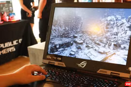 ROG G703 - laptop có giá 120 triệu đồng của Asus được trang bị GPU RTX 2080 Max-Q