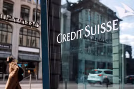Credit Suisse tuyên bố trong mùa Hè năm nay rằng họ sẽ rút ngân hàng đầu tư và cắt giảm chi phí 1,5 tỉ franc (Ảnh: CNN)
