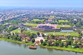 Một góc TP huế nhìn từ trên cao (ảnh thuathienhue.gov.vn