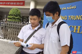 Thí sinh tham dự kỳ thi vào lớp 10 THPT năm 2020