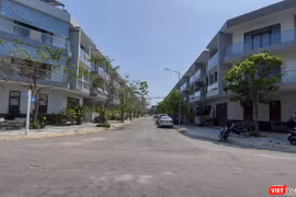 Một góc Dự án khu nhà phố và biệt thự bờ biển Thanh Bình được xây dựng trên diện tích 29 ha do Công ty THHH MTV Phát triển nhà Đa Phước thực hiện
