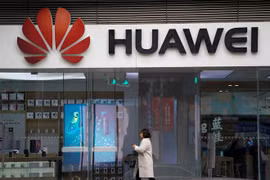 Trước lệnh cấm vận của Hoa Kỳ, Huawei tăng cường tầm ảnh hưởng ở thị trường châu Phi. Ảnh: The Tribune