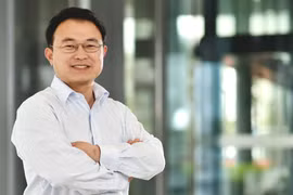Ông Min Wanli. ẢNH: ALIZILA.COM