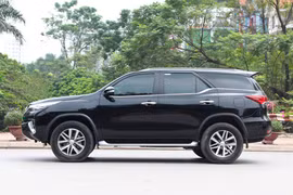 Fortuner tự lái có giá khoảng 17 triệu cho 10 ngày. Ảnh: Nguyên Khoa