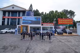 Showroom di động của Volvo tại Lào Cai