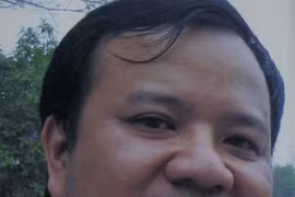 Nhà báo