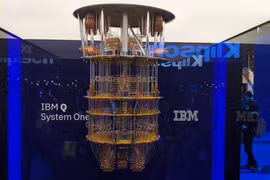 Máy tính lượng tử Q System One của IBM. Ảnh: Extreme Tech.