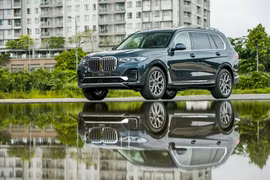 BMW X7 vừa được ra mắt. ảnh: THACO