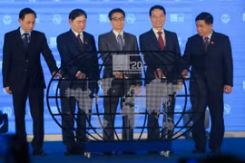 Hội nghị và triển lãm Thế giới số 2020 (ITU Digital World) cũng được tổ chức theo hình thức trực tuyến. Đây là sự kiện quy mô toàn cầu do Liên minh Viễn thông thế giới và Việt Nam đồng tổ chức.