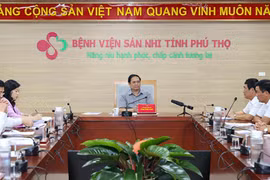 Thủ tướng Phạm Minh Chính tại buổi làm việc với Bệnh viện Sản Nhi Phú Thọ (ảnh Nhật Bắc/VGP)