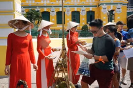 Khách quốc tế tại TPHCM