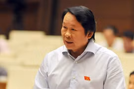 Đại biểu Thân Đức Nam góp ý luật Đấu giá tài sản sáng 19.11 - Ảnh: Ngọc Thắng 