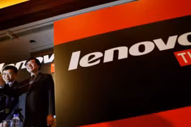 Một số người dùng laptop của Lenovo cho biết họ tự động bị cài các phần mềm trái phép lên máy - Ảnh: Reuters